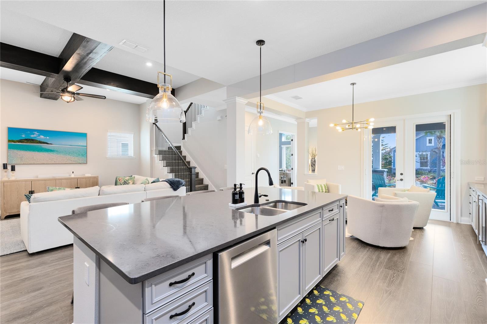 Image 11 of 53 For 13324 Stoddart Avenue