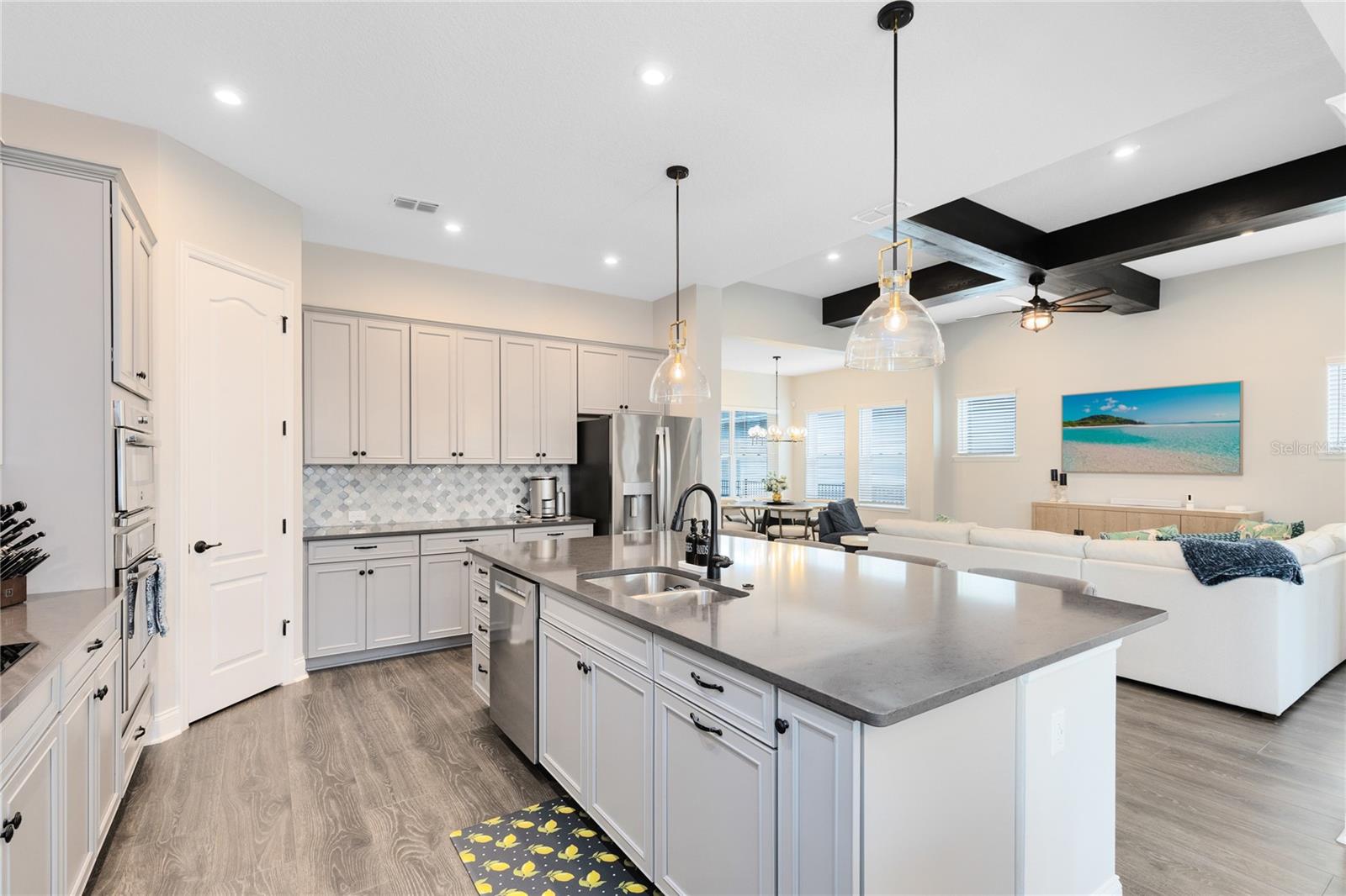 Image 12 of 53 For 13324 Stoddart Avenue