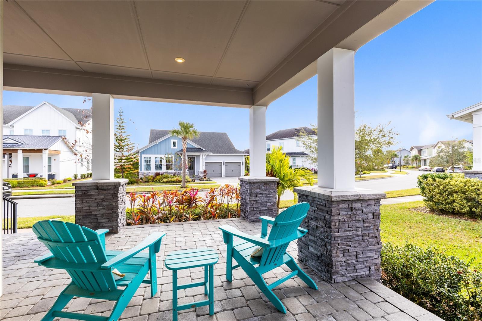 Image 3 of 53 For 13324 Stoddart Avenue