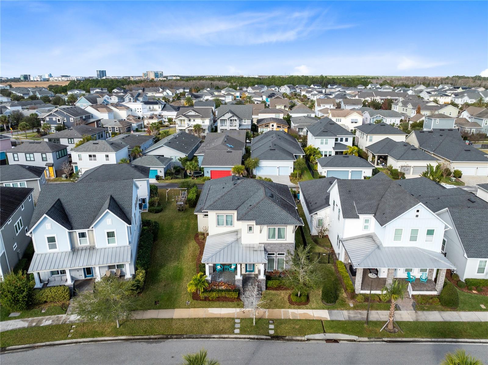 Image 39 of 53 For 13324 Stoddart Avenue