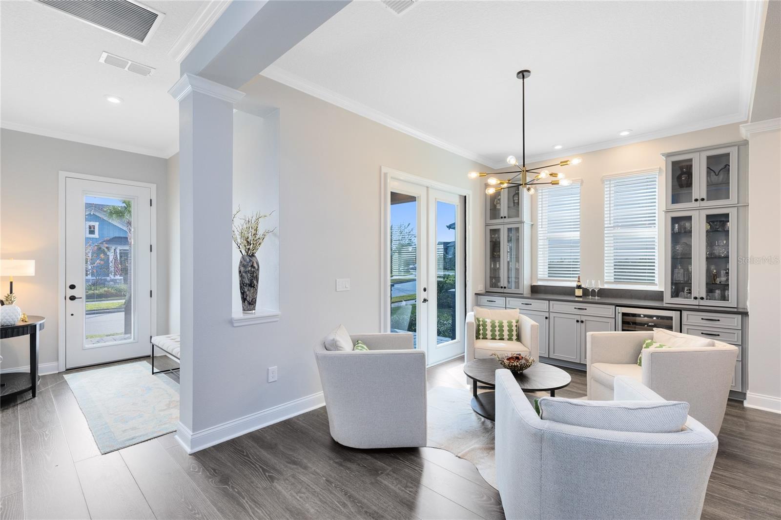 Image 6 of 53 For 13324 Stoddart Avenue