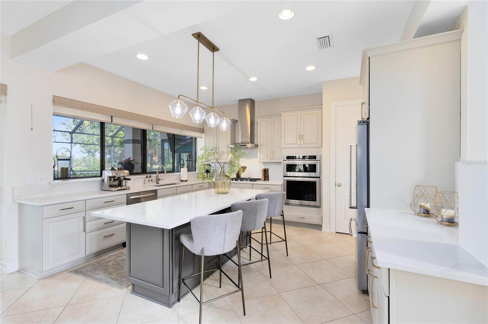 Image 11 of 55 For 10331 Middlewich Drive