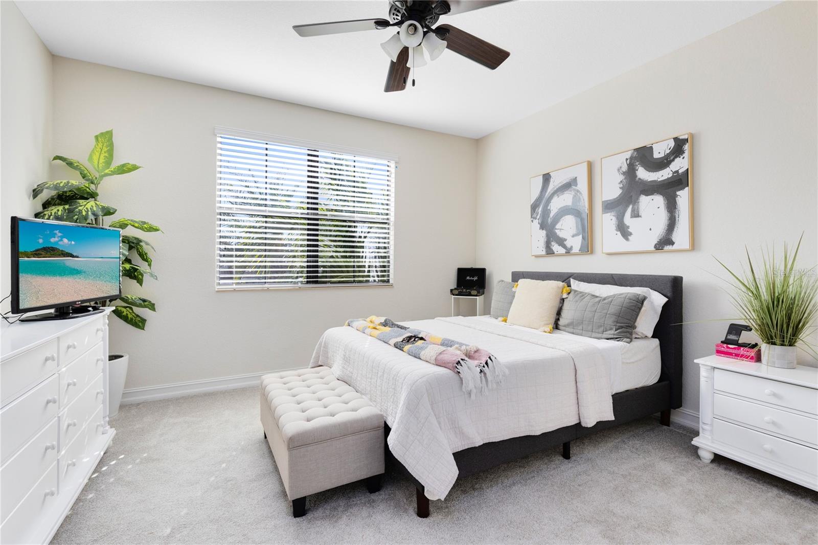 Image 33 of 55 For 10331 Middlewich Drive