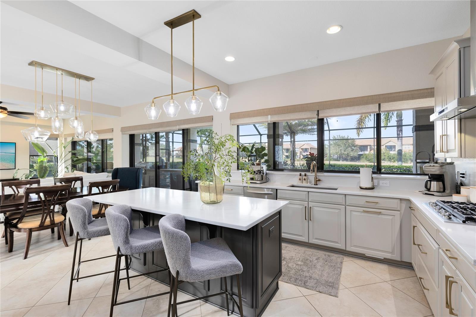 Image 4 of 55 For 10331 Middlewich Drive