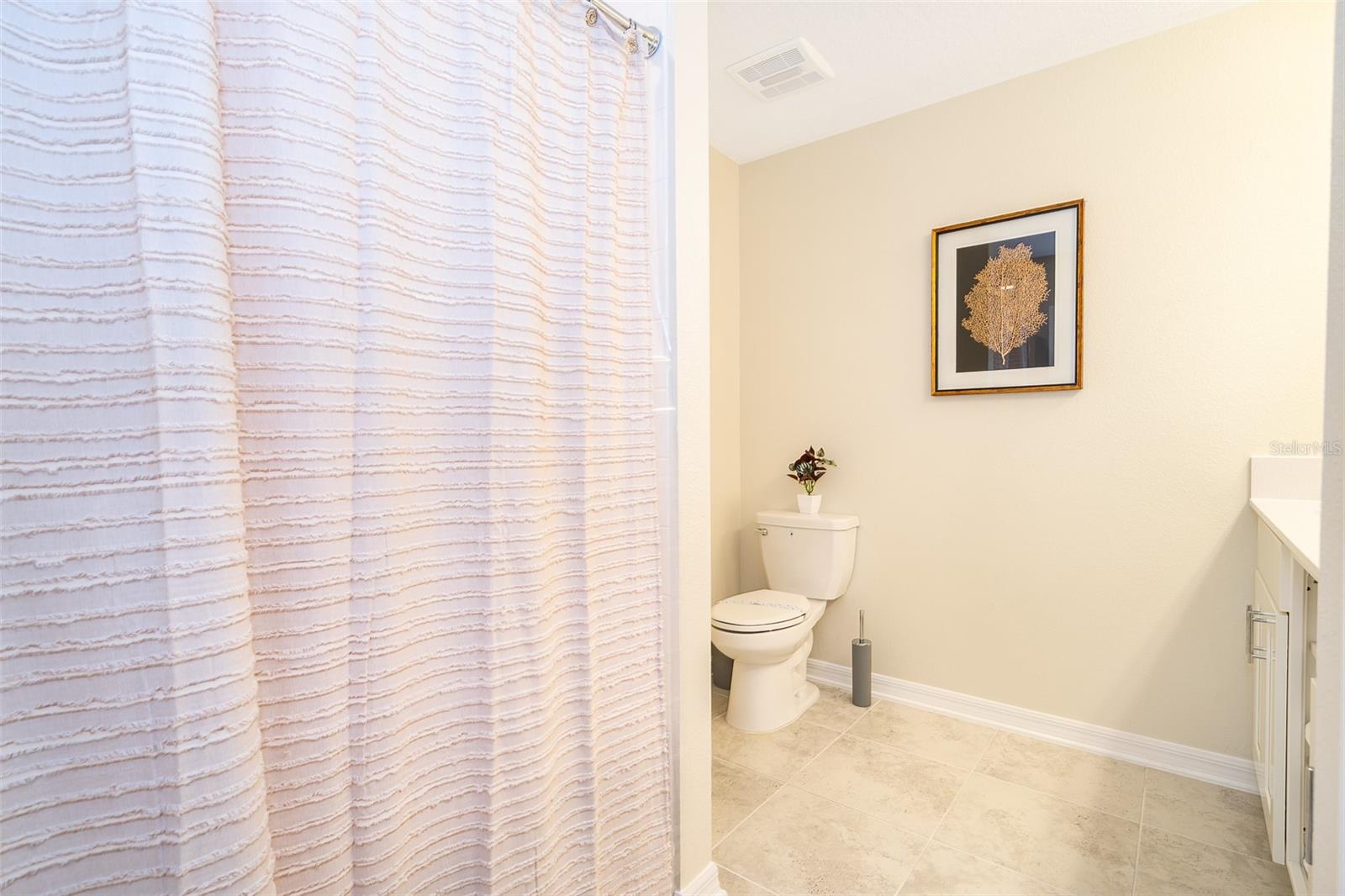 Image 15 of 30 For 3131 Paradox Circle 202