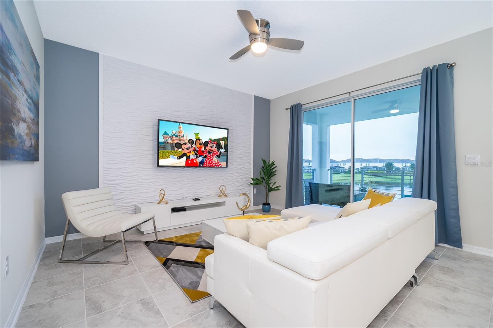 Image 3 of 30 For 3131 Paradox Circle 202