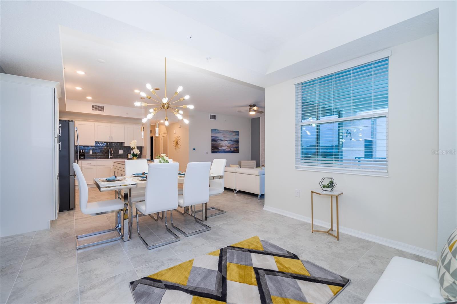 Image 5 of 30 For 3131 Paradox Circle 202