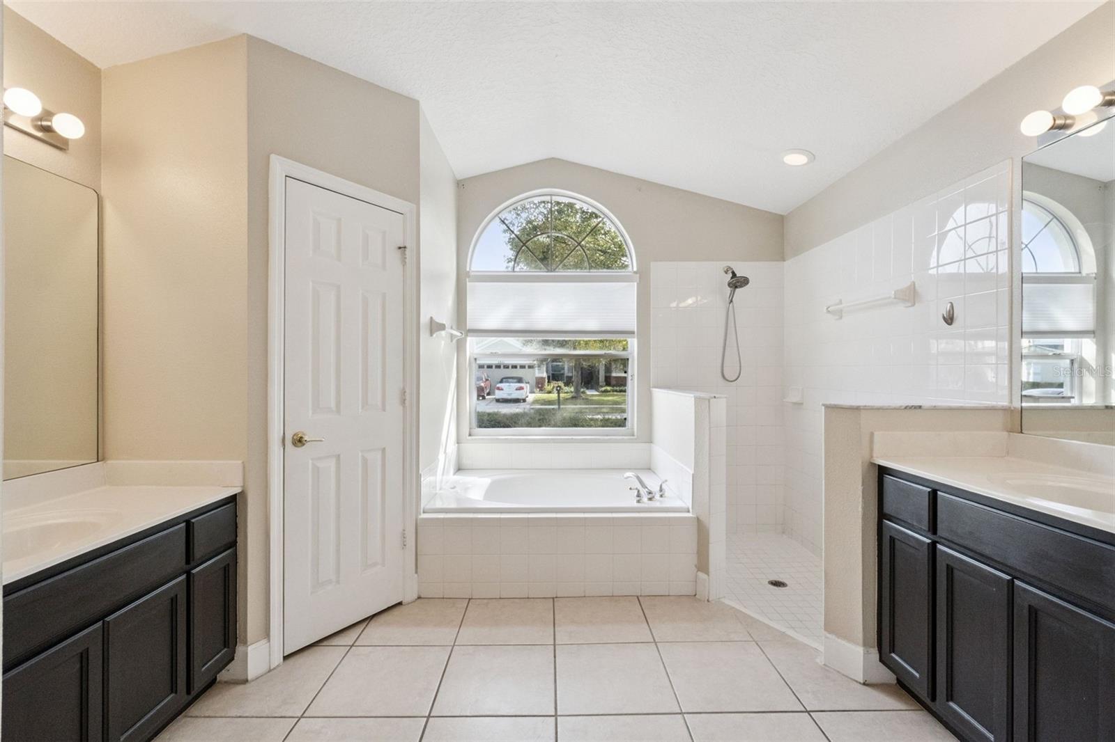 Image 25 of 54 For 1510 Gants Circle