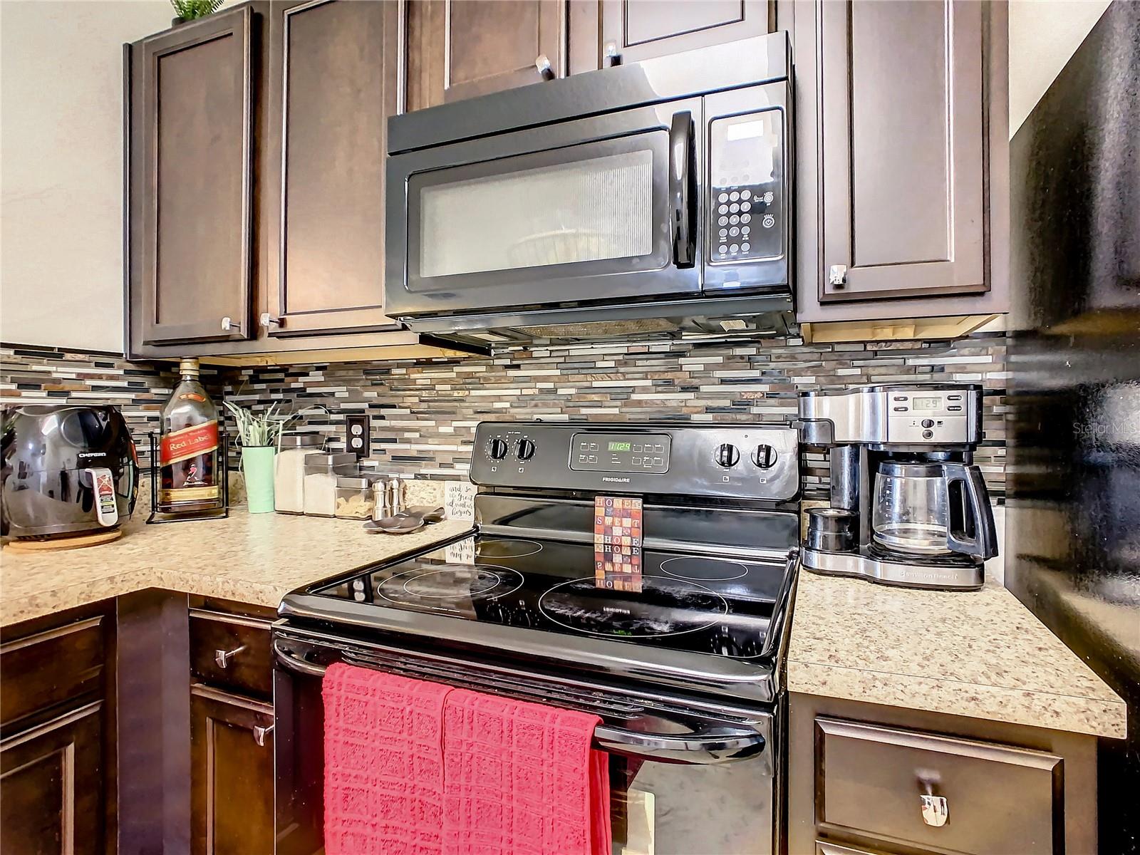 Image 12 of 53 For 244 Arbor Lakes Drive