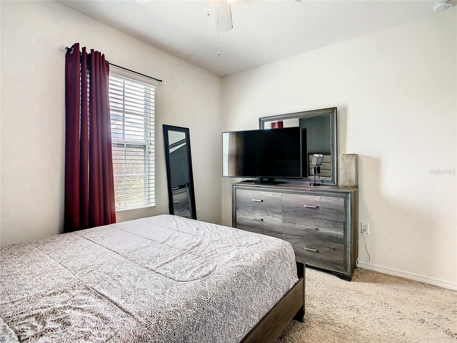 Image 32 of 53 For 244 Arbor Lakes Drive