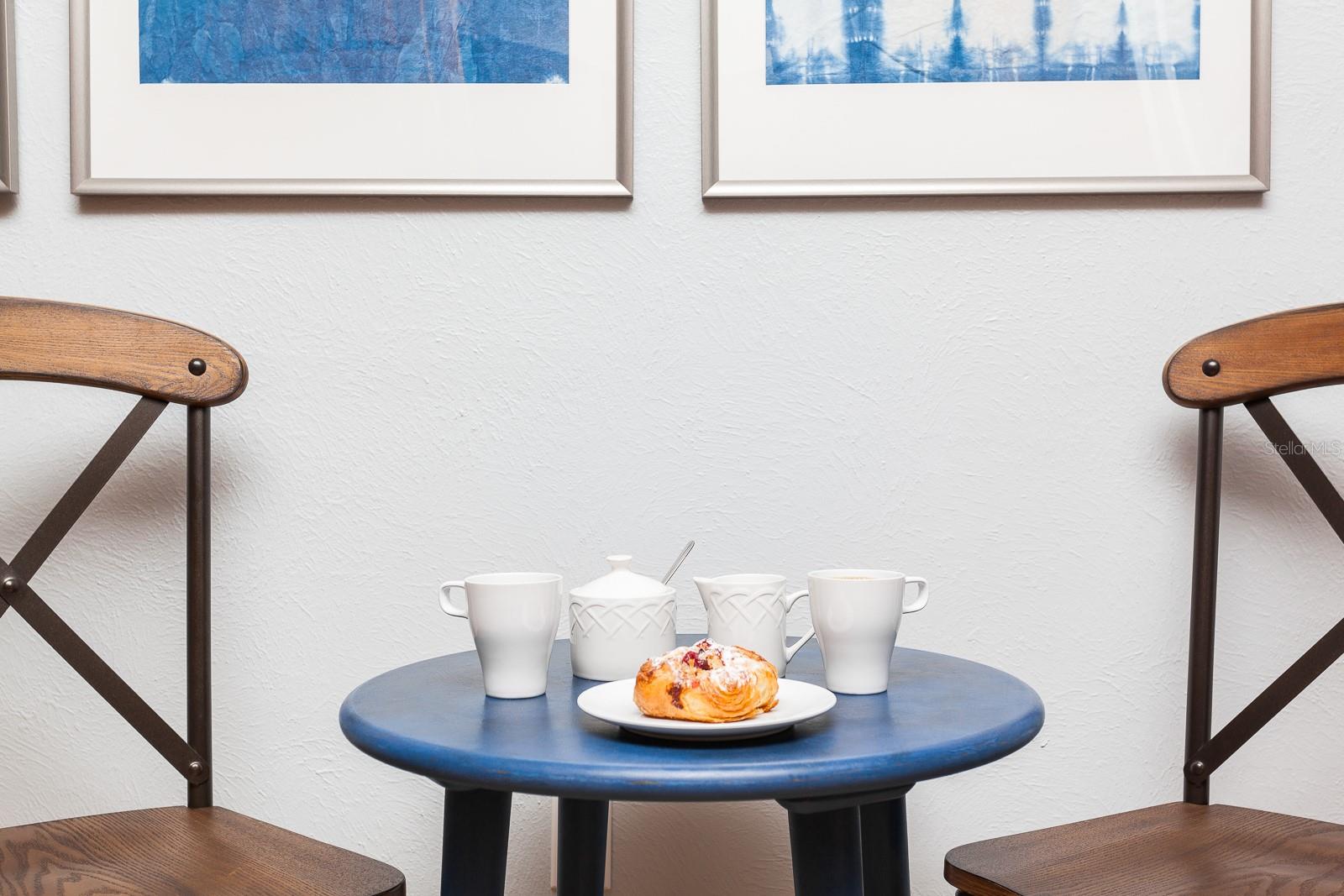 Image 15 of 39 For 407 Crystal Lake Street