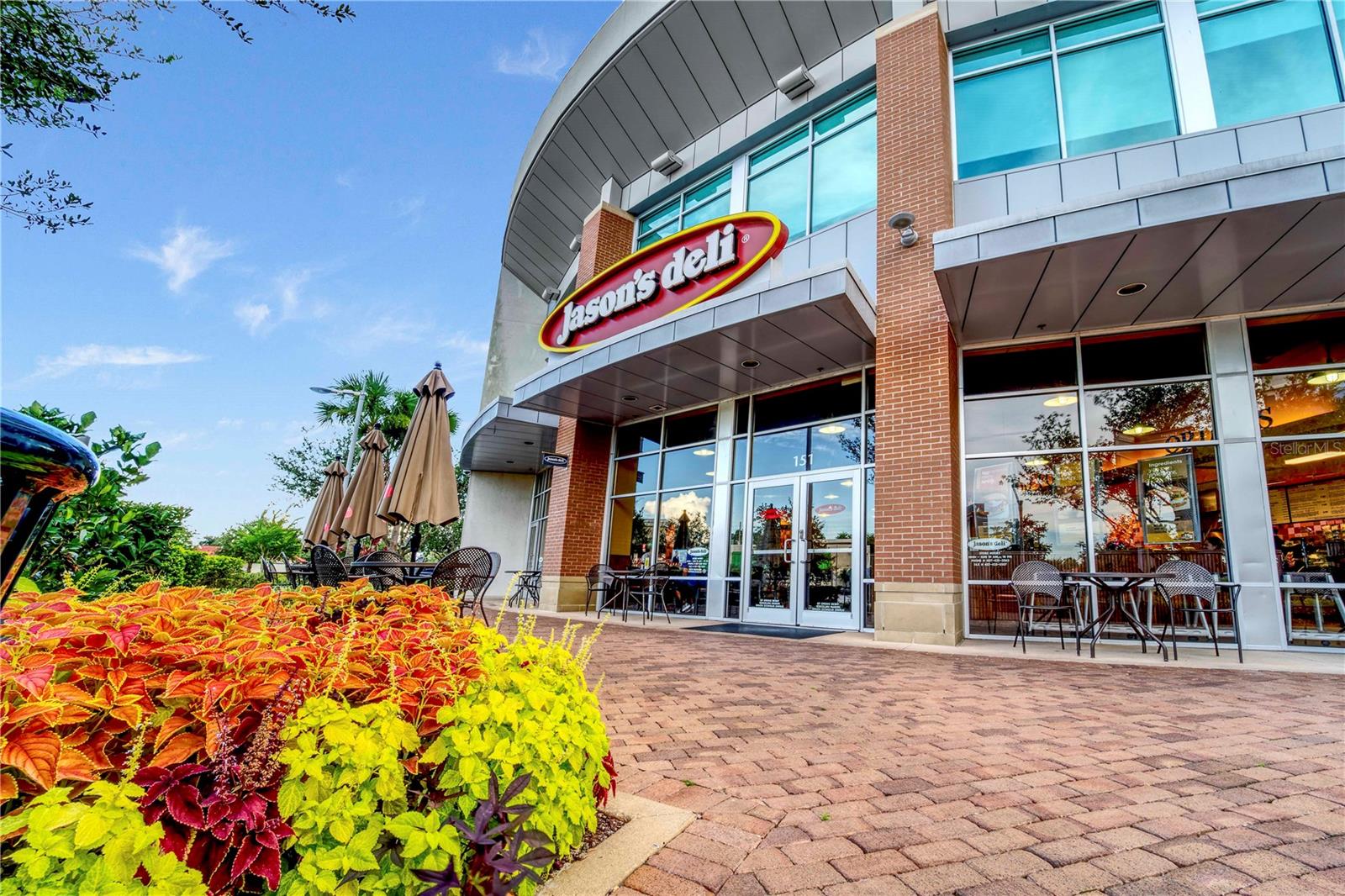 Image 35 of 39 For 407 Crystal Lake Street