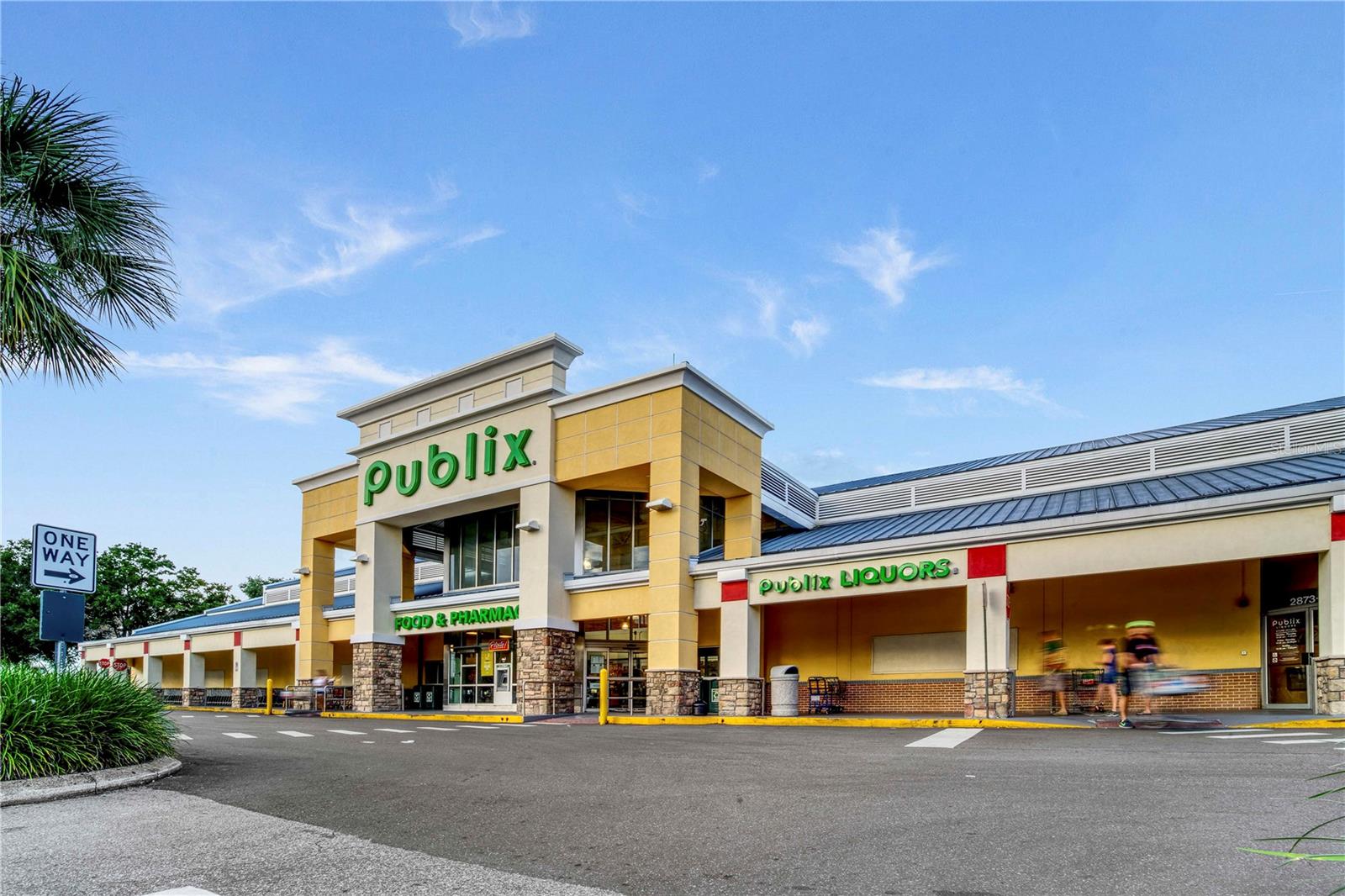 Image 36 of 39 For 407 Crystal Lake Street