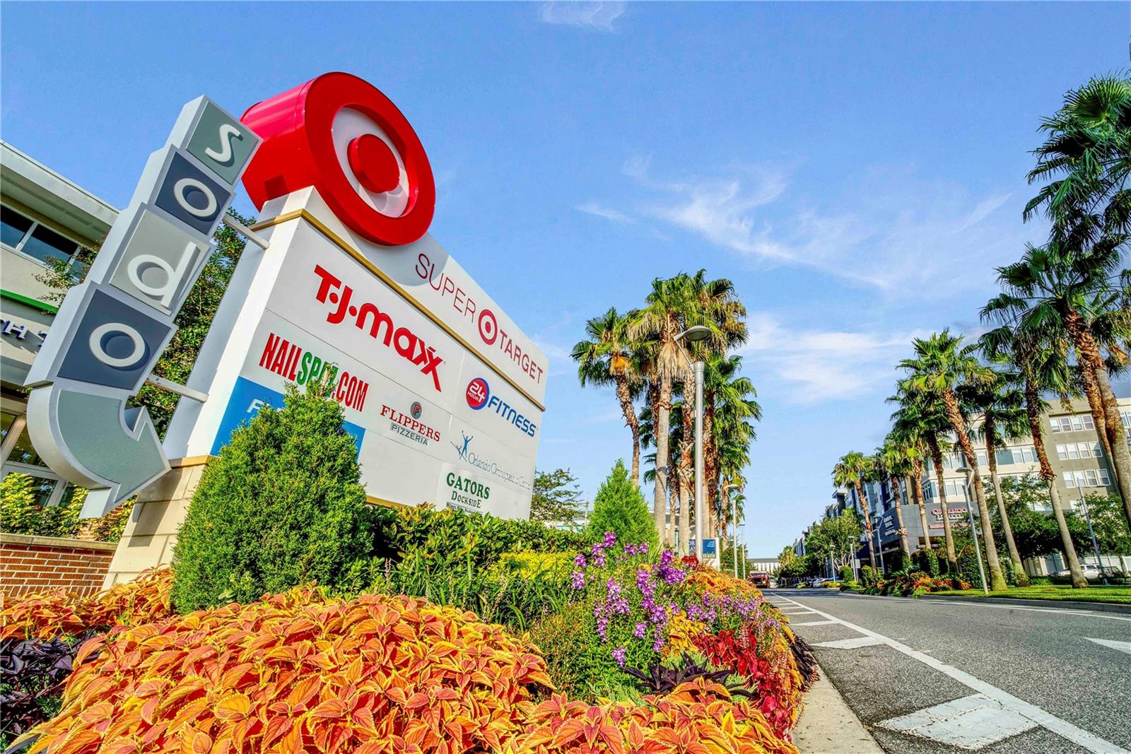 Image 37 of 39 For 407 Crystal Lake Street