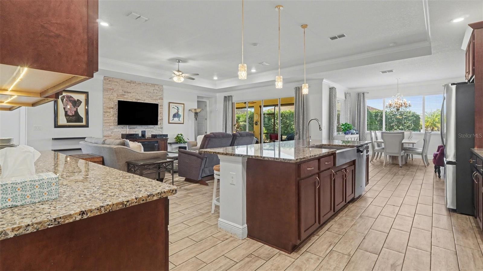 Image 12 of 26 For 8572 94th Circle