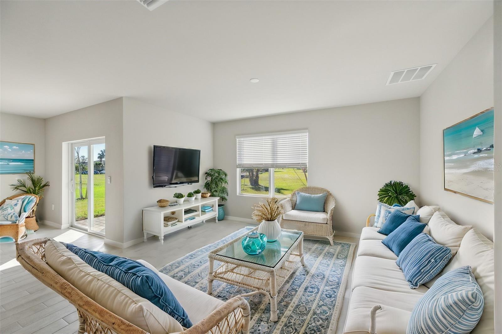 Image 10 of 27 For 16119 Coruna Court