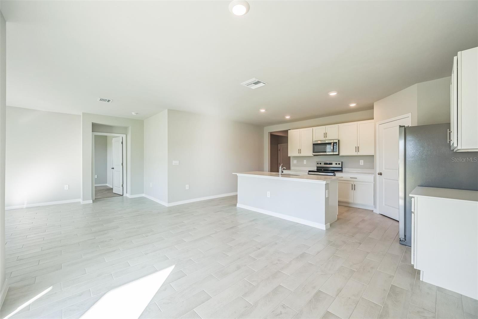 Image 6 of 27 For 16119 Coruna Court