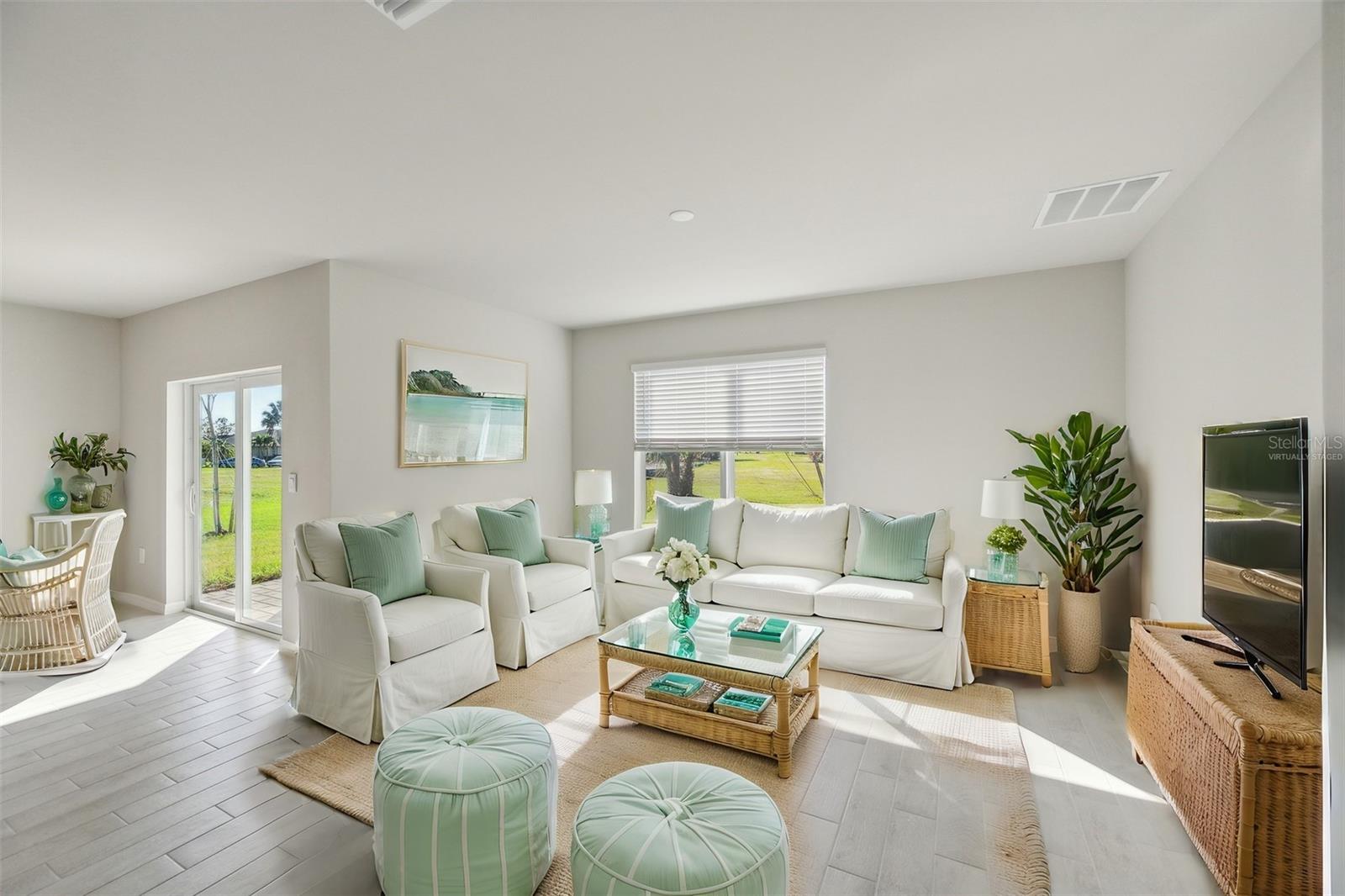 Image 9 of 27 For 16119 Coruna Court