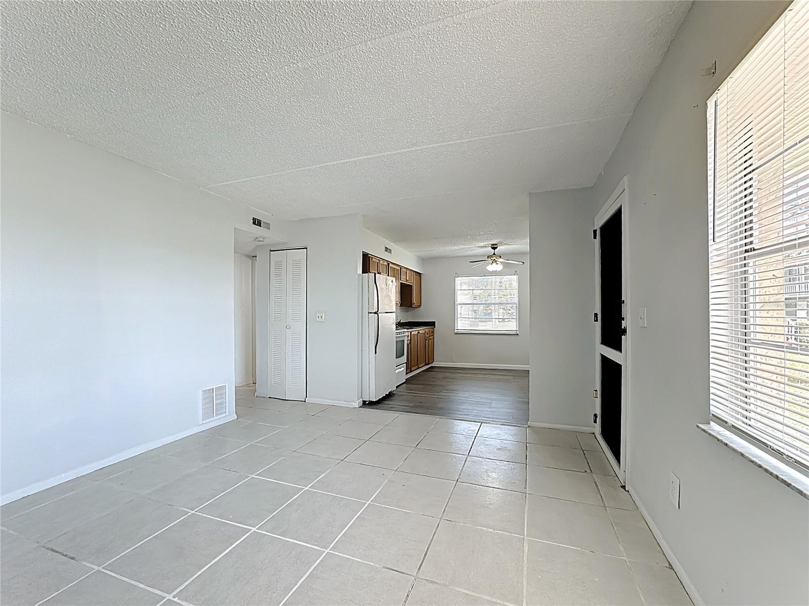 Image 3 of 29 For 694 Michigan Court 4