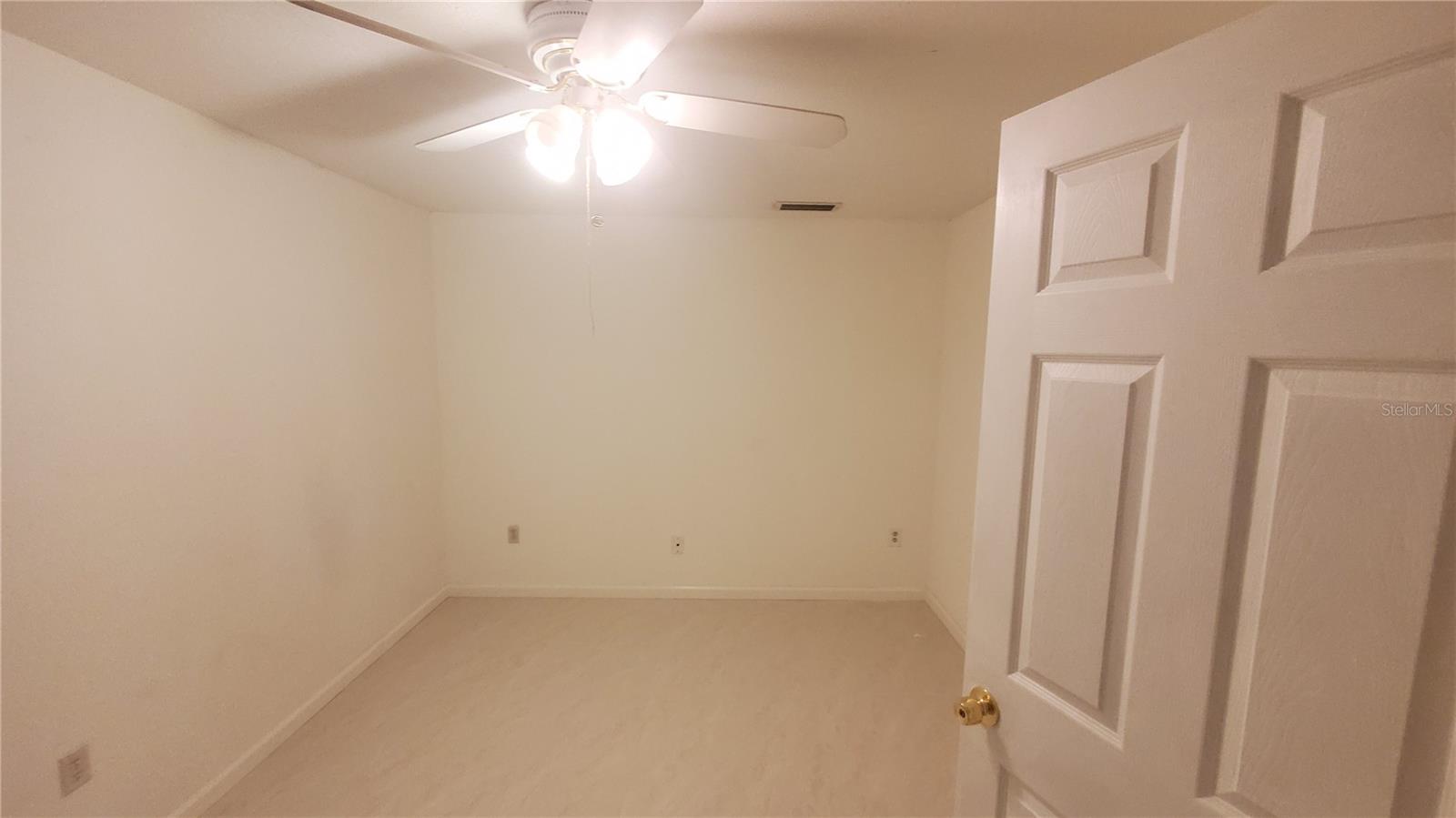 Image 23 of 39 For 23102 Maclellan Avenue