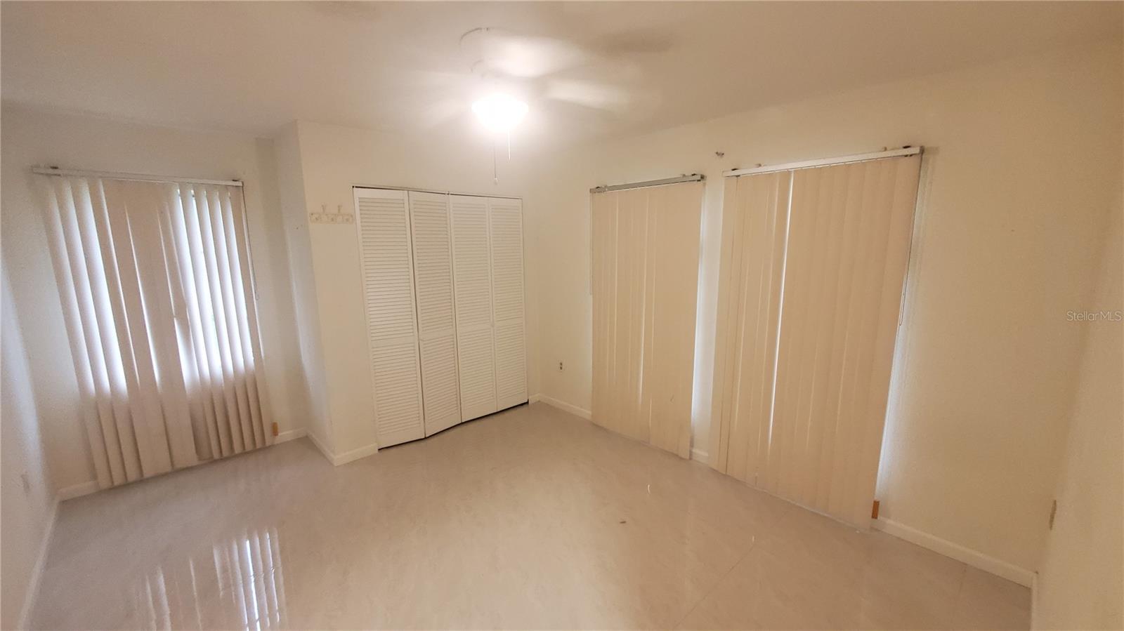 Image 27 of 39 For 23102 Maclellan Avenue