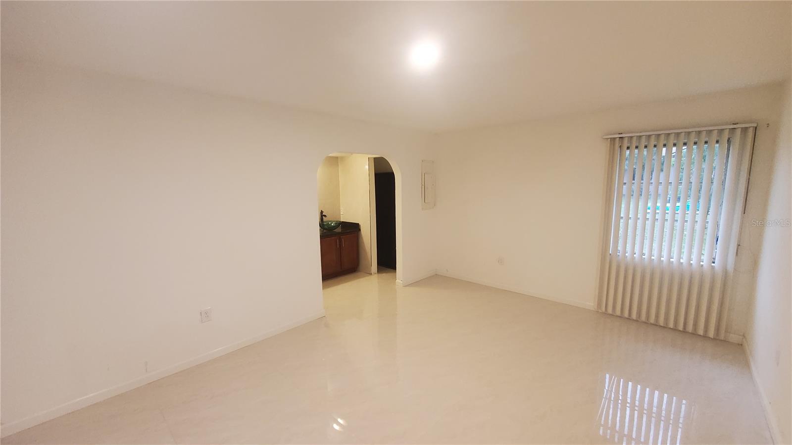 Image 34 of 39 For 23102 Maclellan Avenue