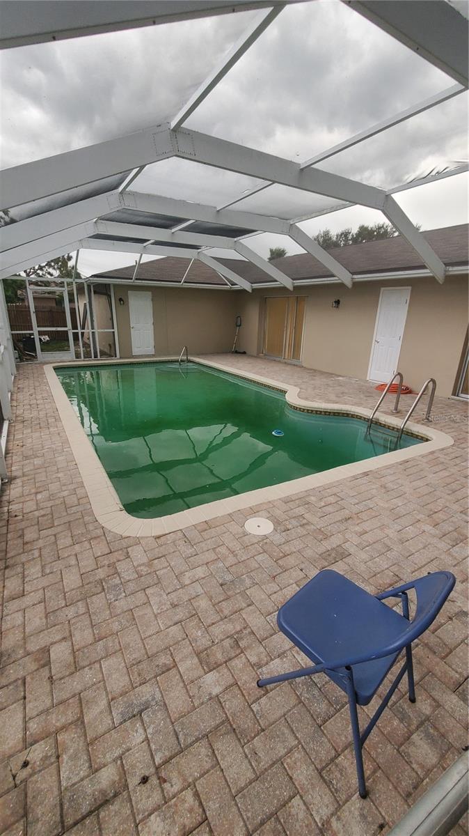 Image 4 of 39 For 23102 Maclellan Avenue