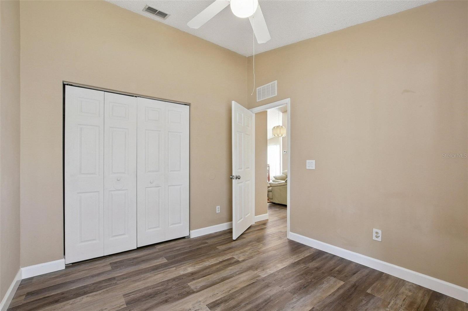 Image 20 of 26 For 2461 Sapier Court