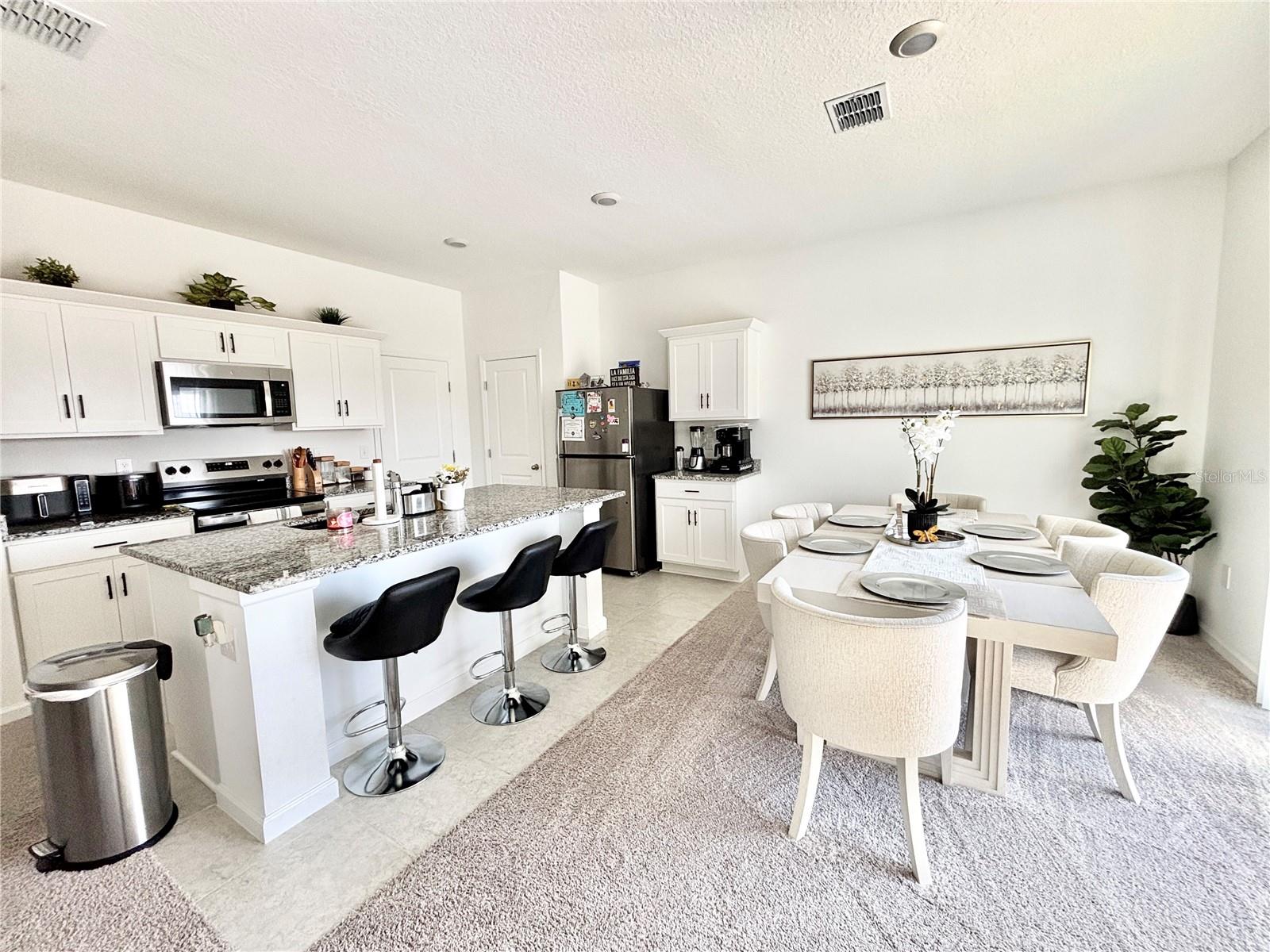 Image 4 of 14 For 2532 Peony Place