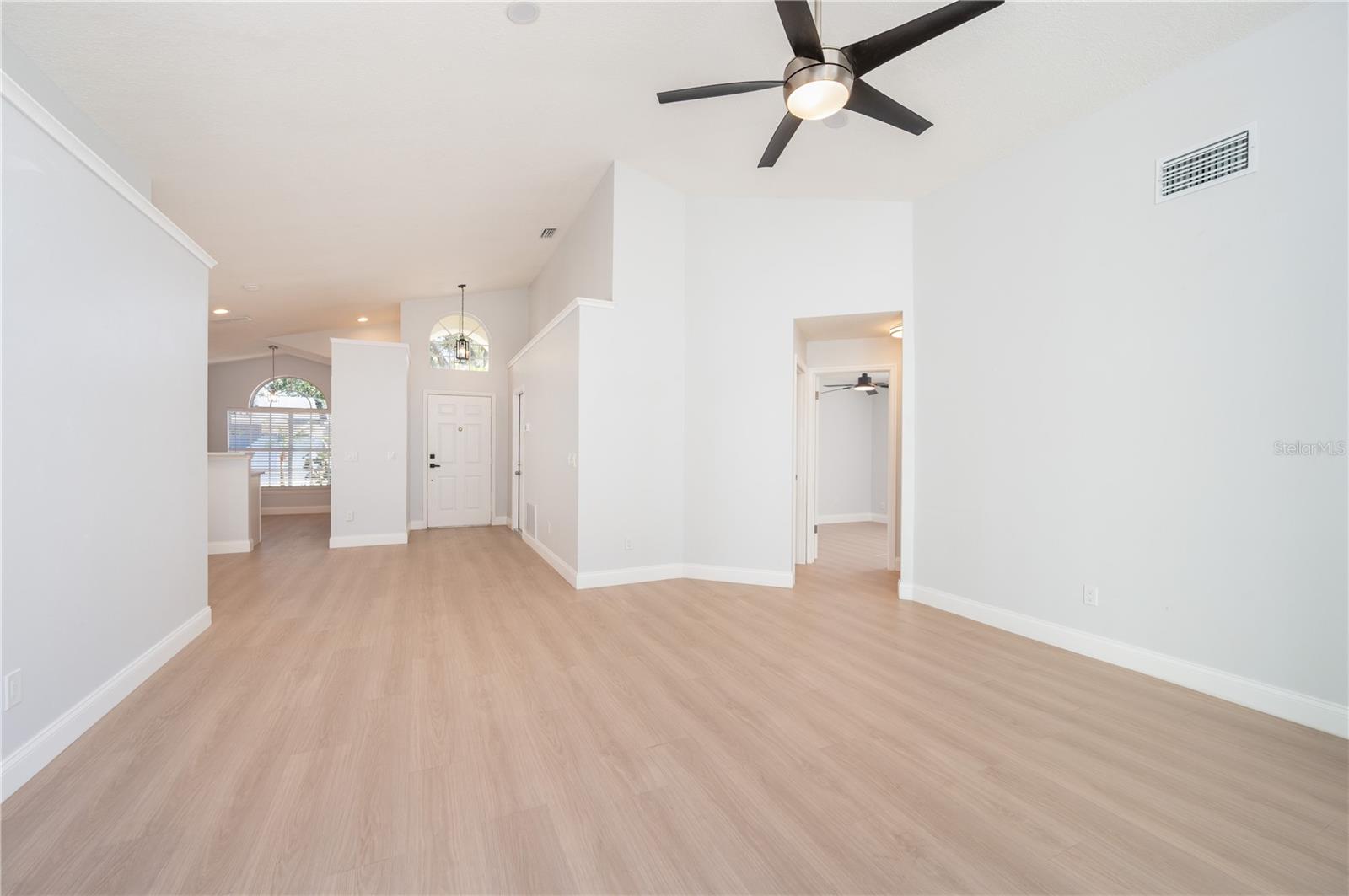 Image 14 of 27 For 2632 Newbolt Drive