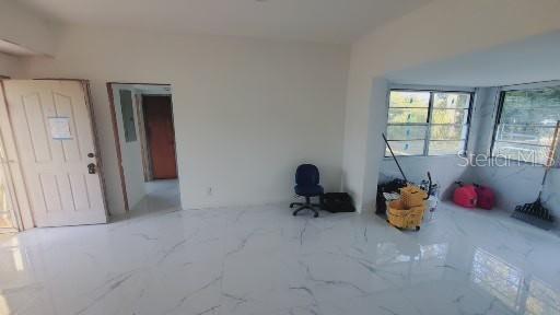 Image 13 of 38 For 1319 Hillcrest Drive