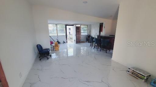 Image 4 of 38 For 1319 Hillcrest Drive