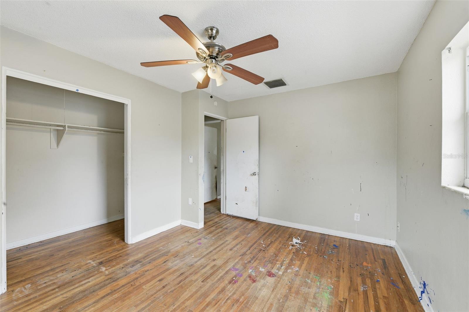 Image 12 of 21 For 4228 Sky Line Drive