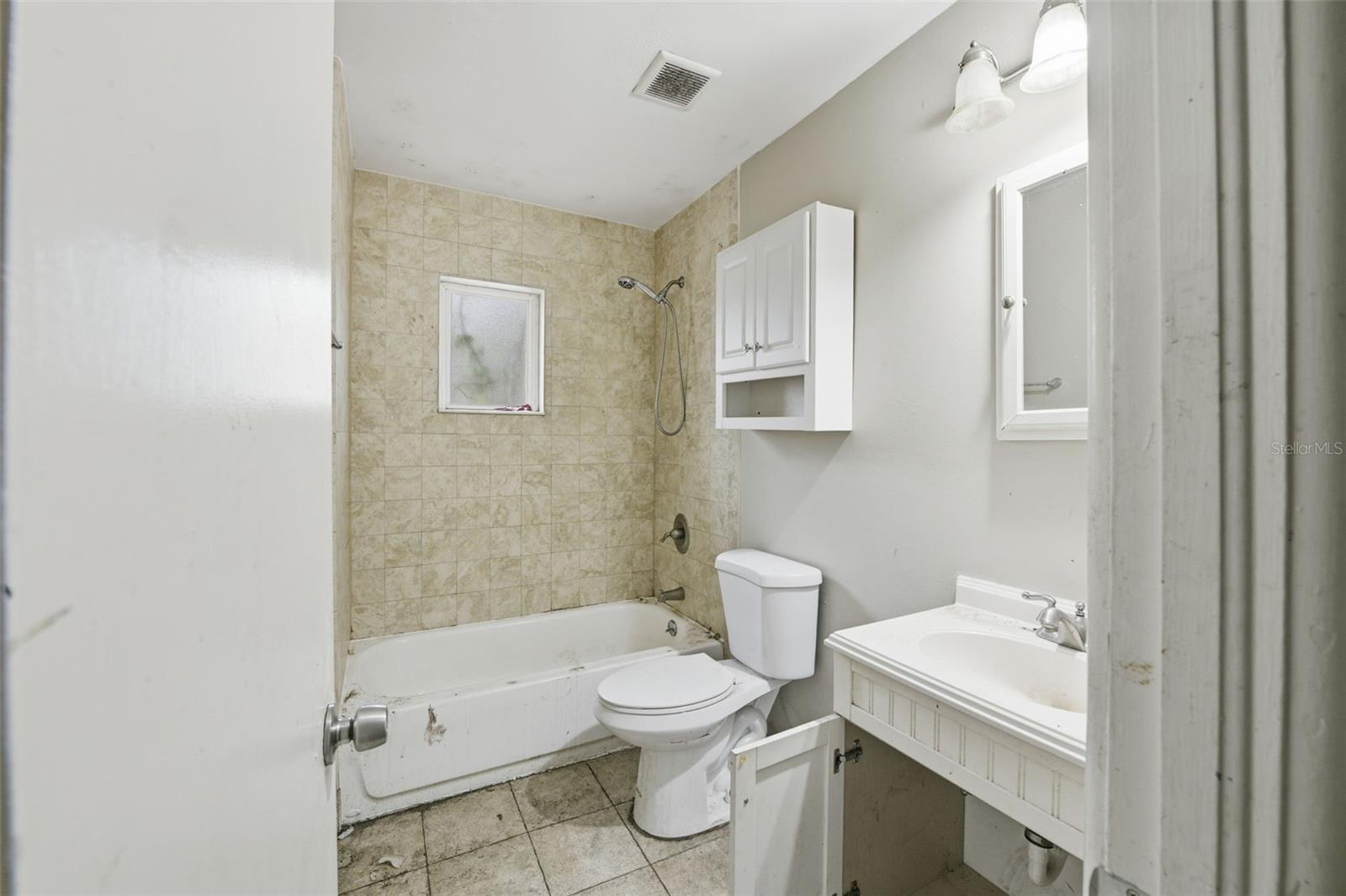 Image 16 of 21 For 4228 Sky Line Drive