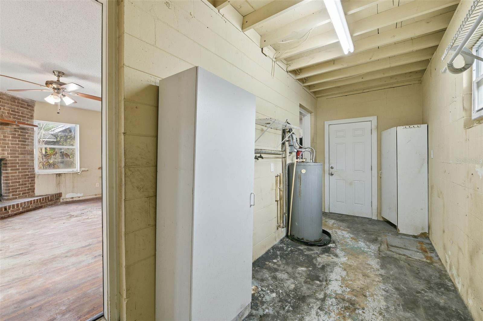 Image 18 of 21 For 4228 Sky Line Drive