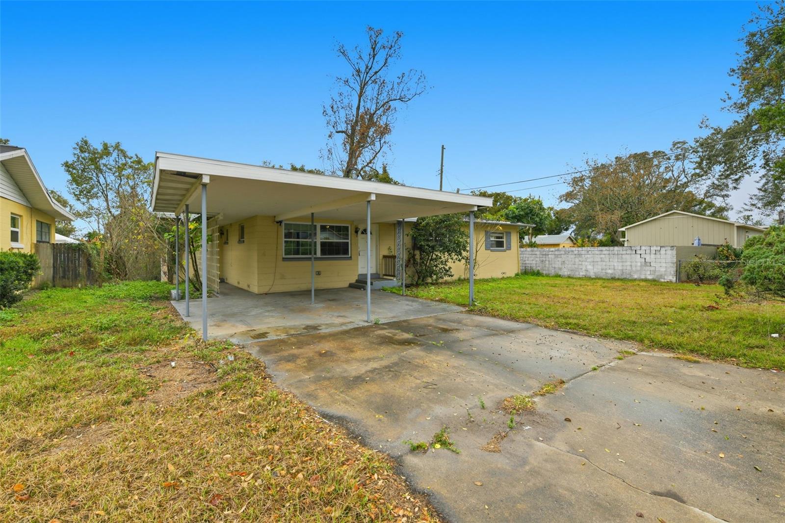 Image 3 of 21 For 4228 Sky Line Drive