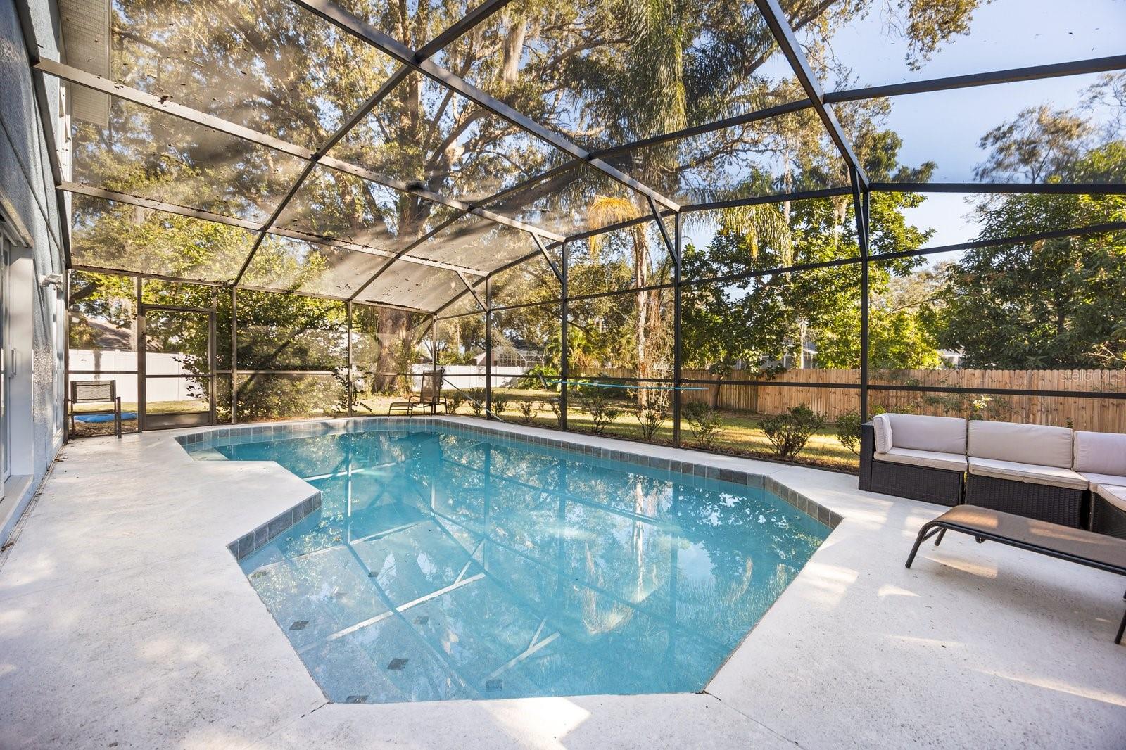 Image 31 of 34 For 4411 White Oak Circle