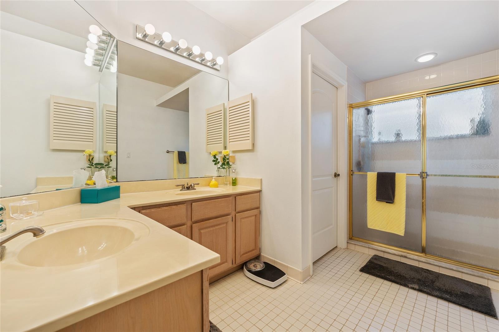 Image 13 of 29 For 11606 Peach Grove Lane