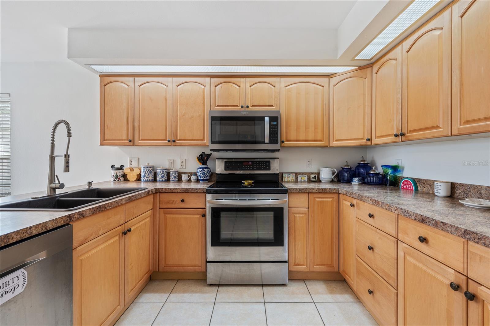 Image 8 of 29 For 11606 Peach Grove Lane