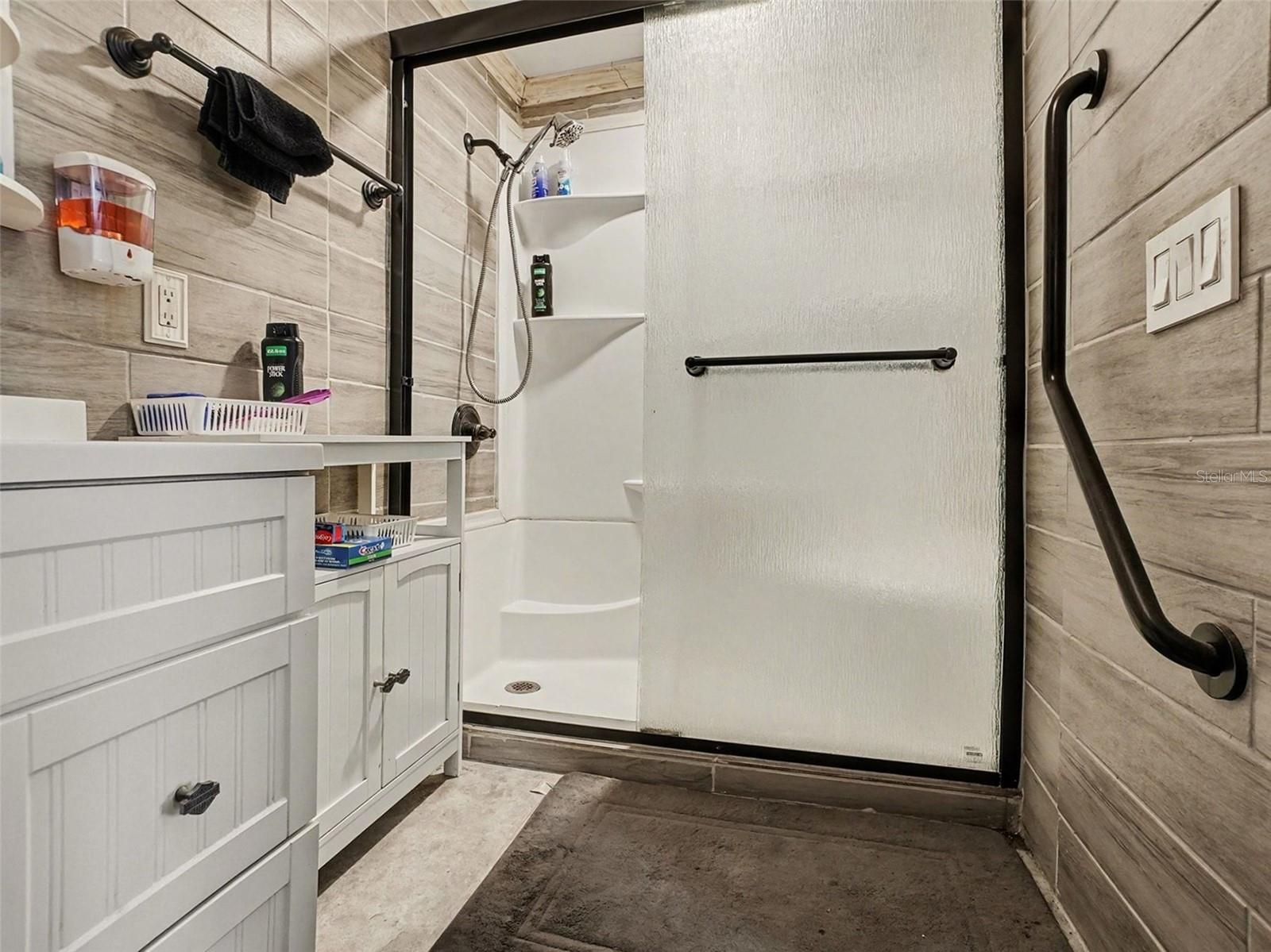 Image 15 of 26 For 3213 Chariot Place