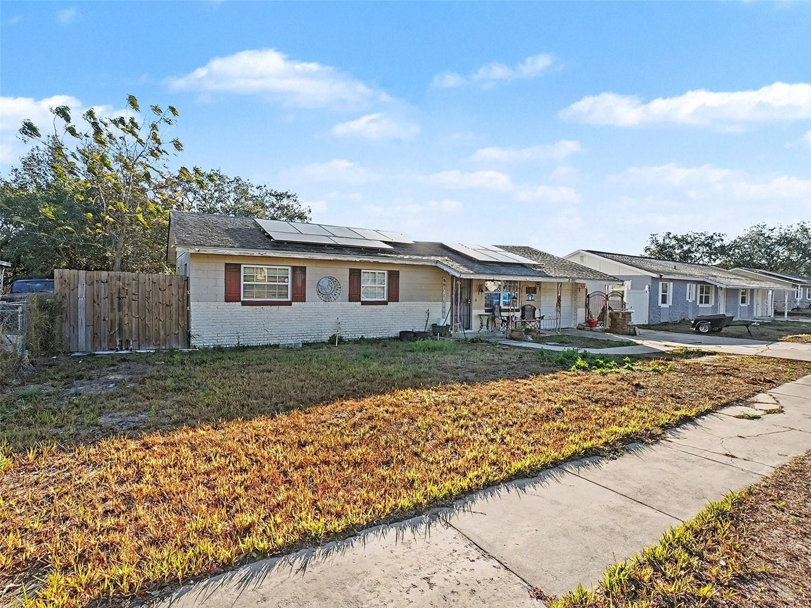 Image 2 of 26 For 3213 Chariot Place