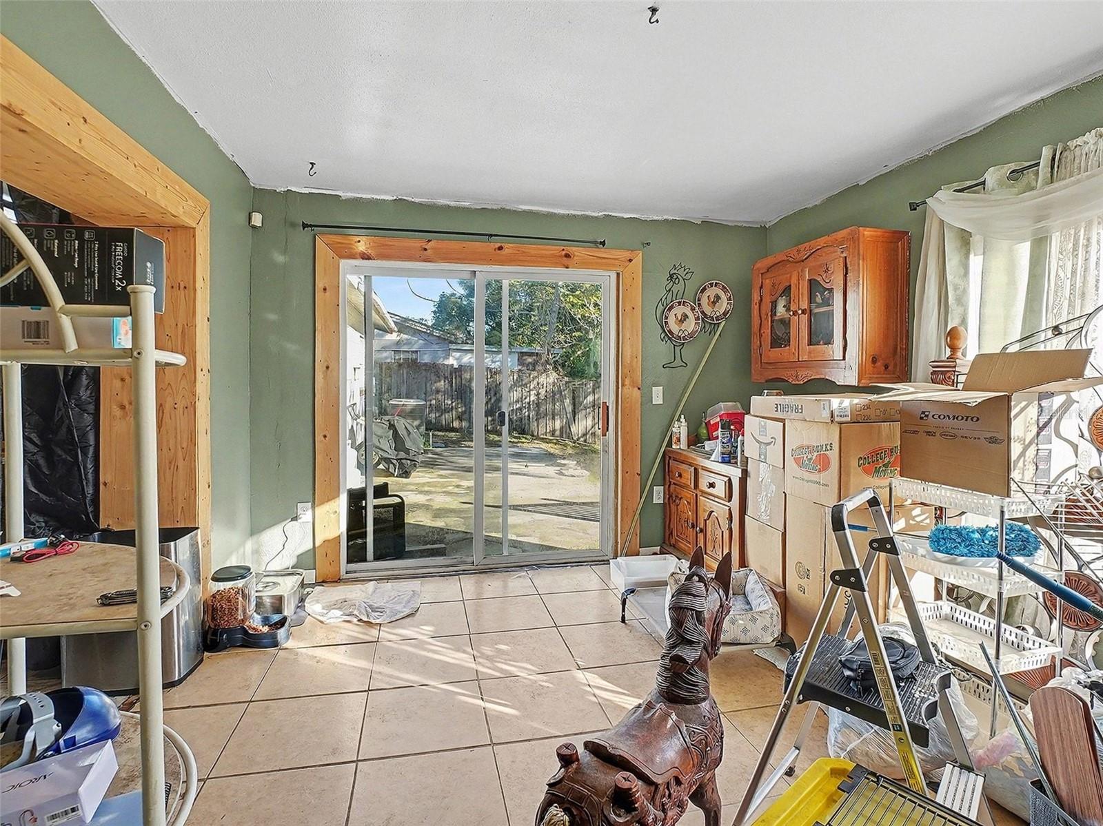 Image 7 of 26 For 3213 Chariot Place