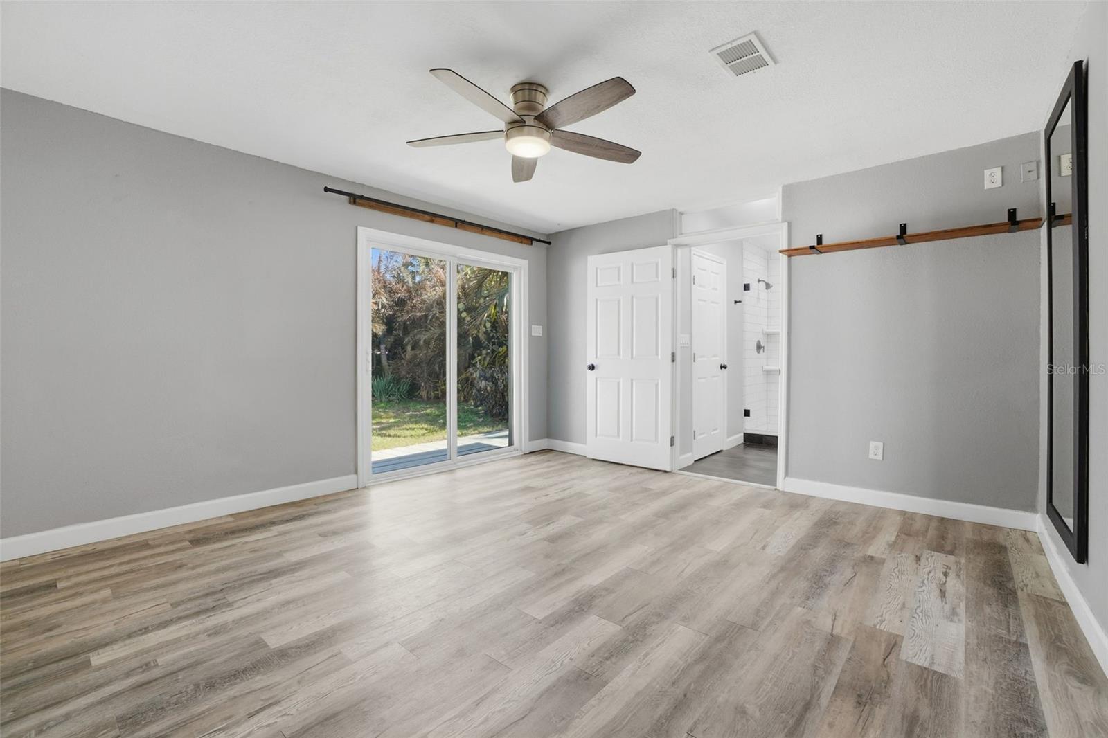 Image 11 of 34 For 1605 Florinda Drive