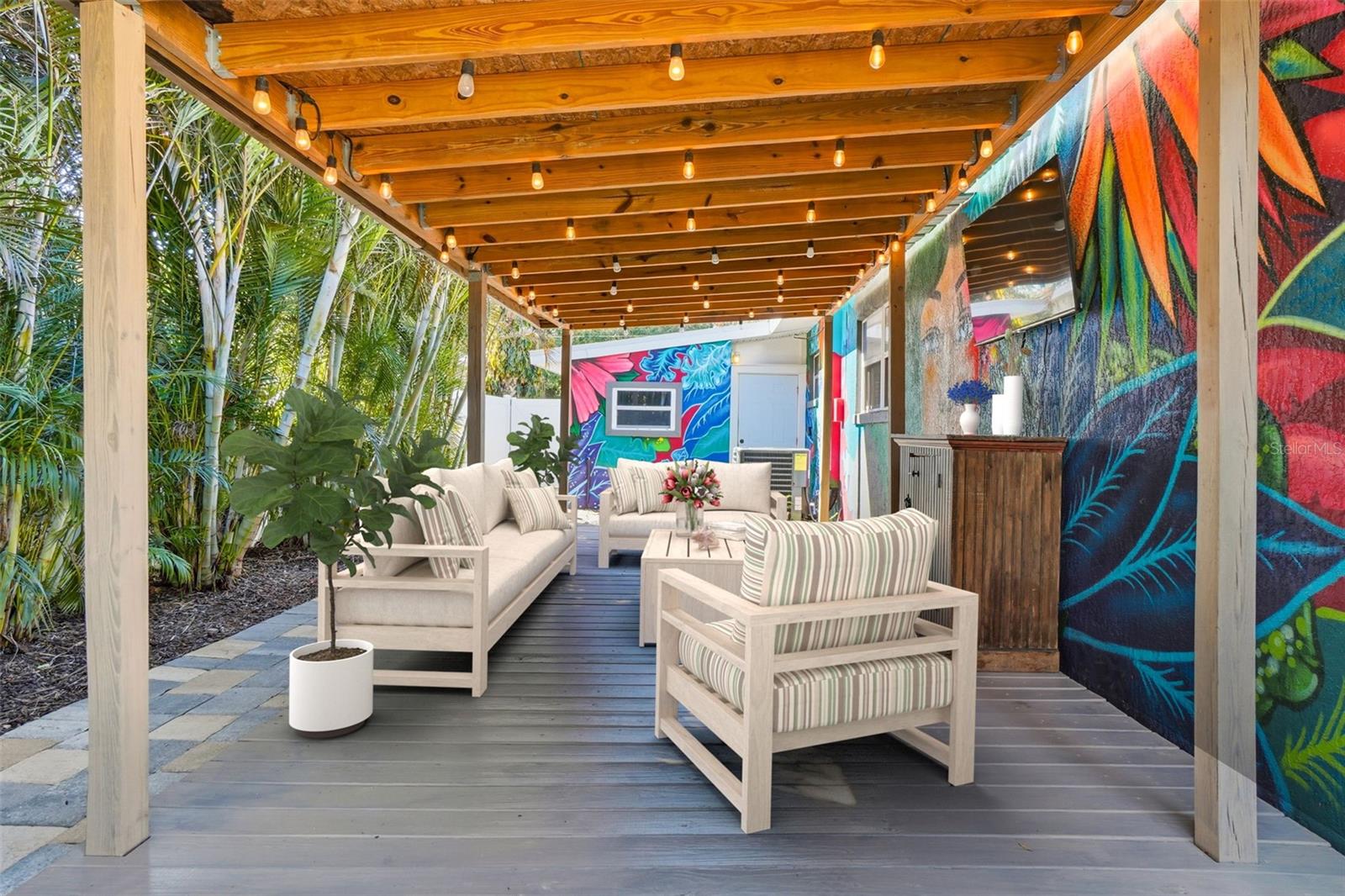 Image 21 of 34 For 1605 Florinda Drive