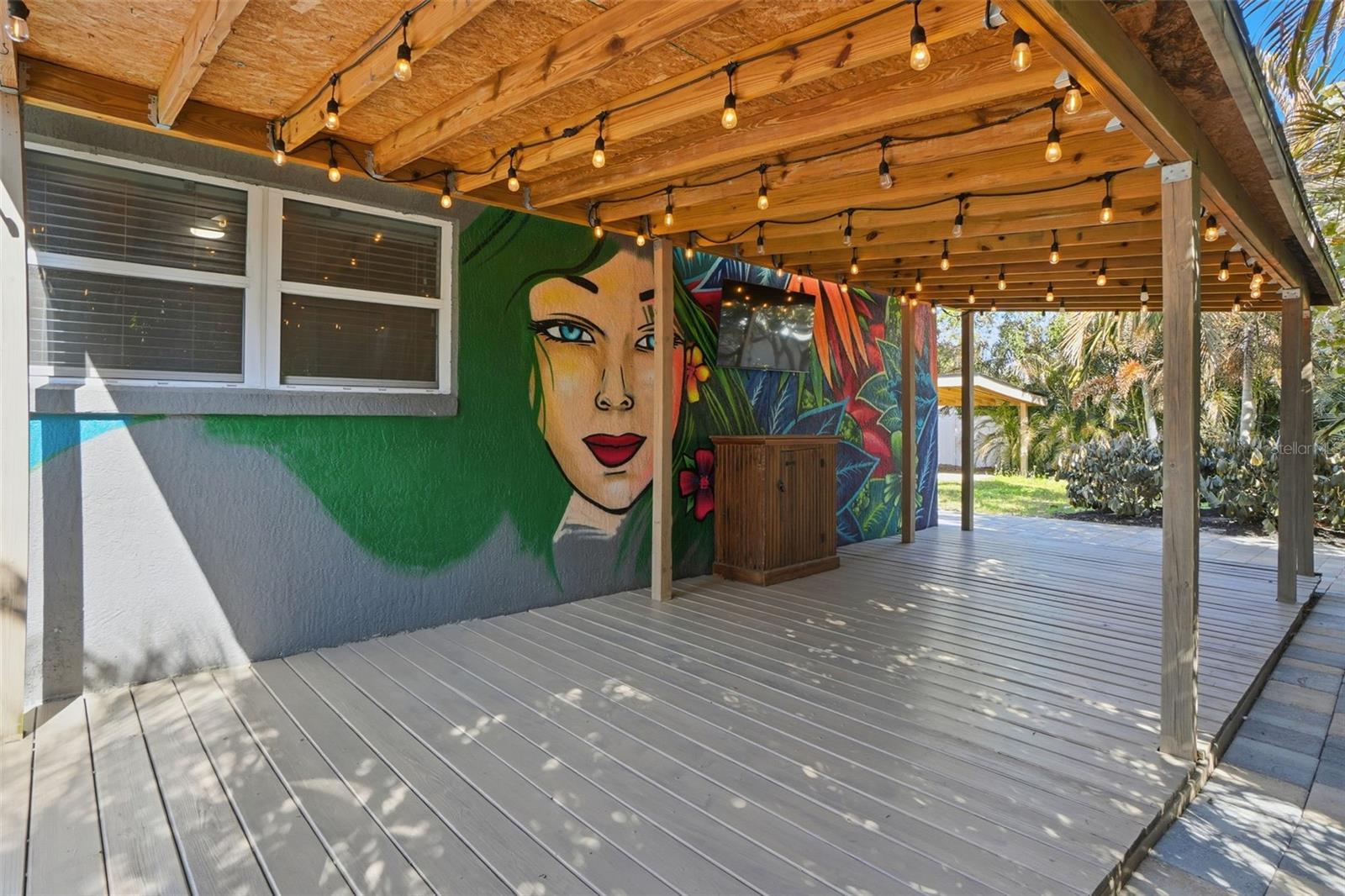 Image 22 of 34 For 1605 Florinda Drive