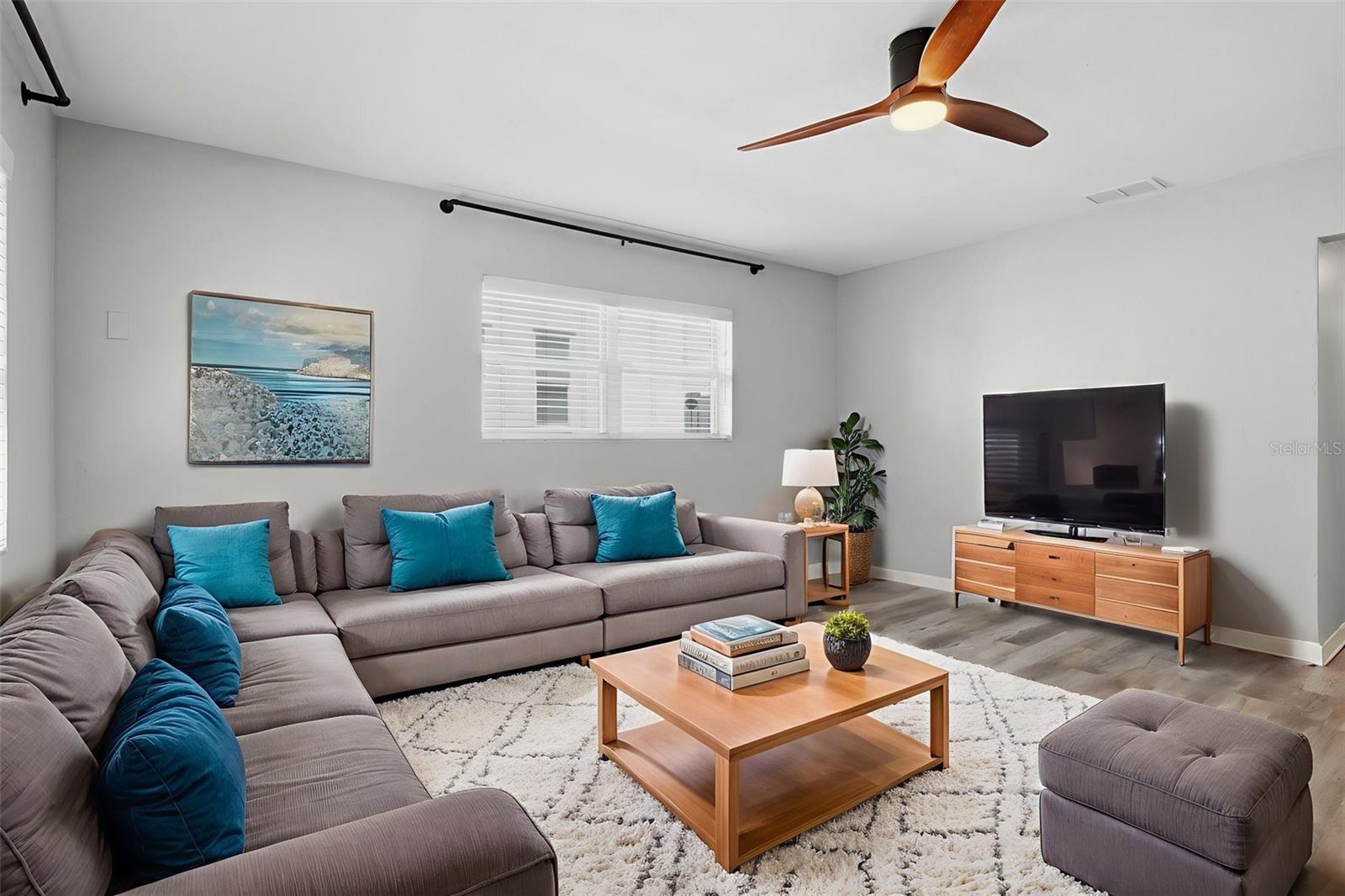 Image 3 of 34 For 1605 Florinda Drive