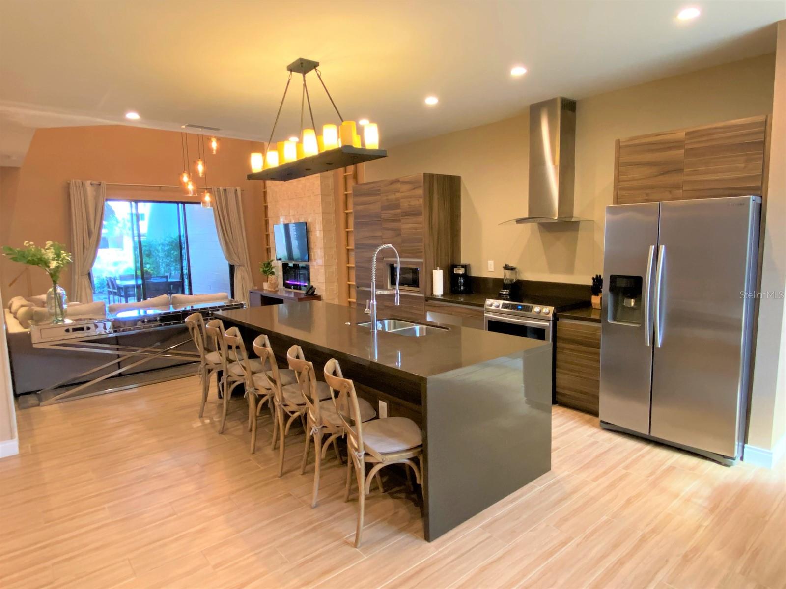 Image 11 of 41 For 7582 Brooklyn Drive