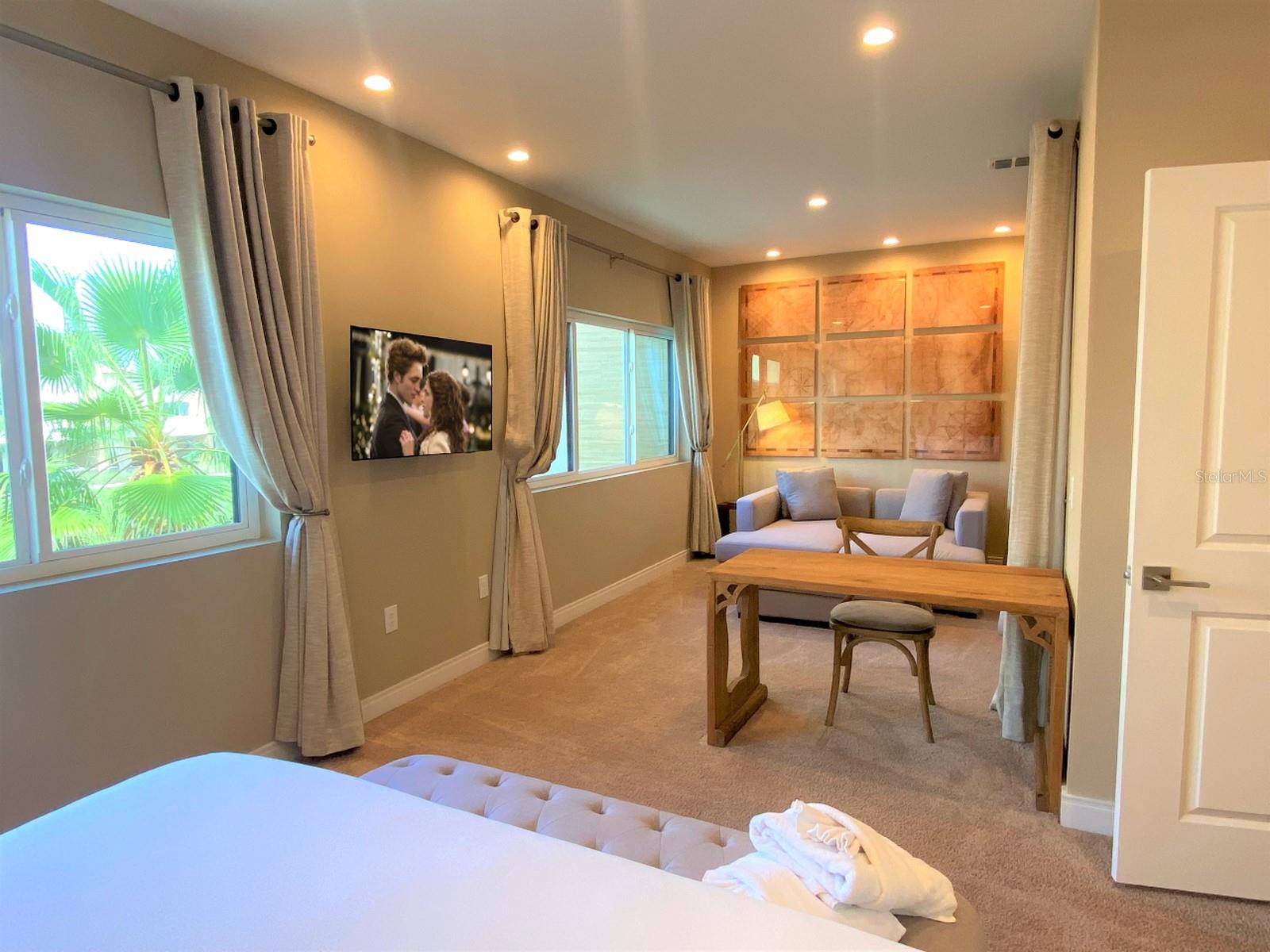 Image 25 of 41 For 7582 Brooklyn Drive