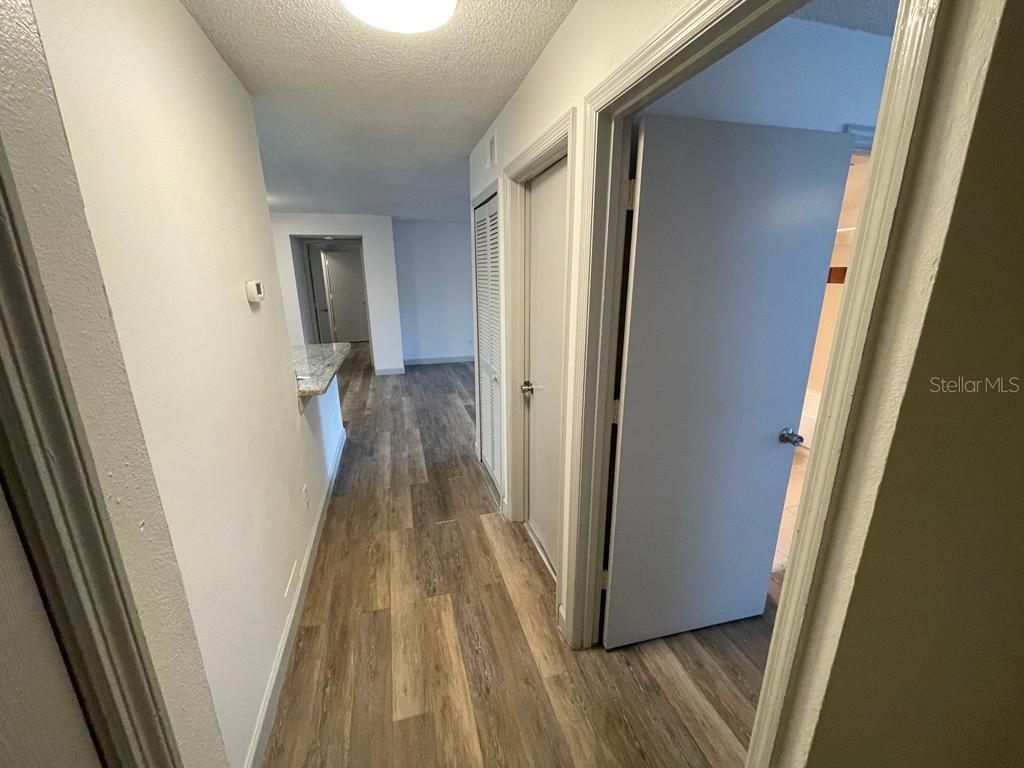 Image 15 of 37 For 6082 Westgate Drive 101