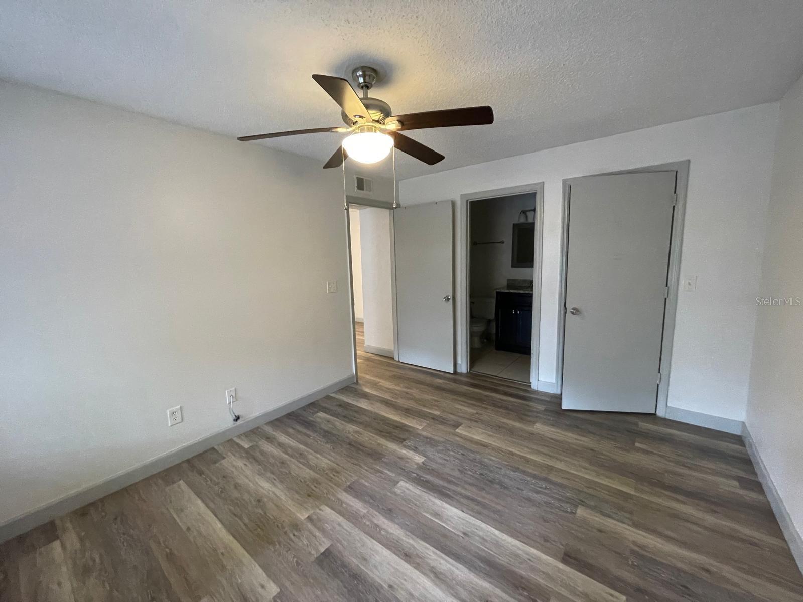 Image 25 of 37 For 6082 Westgate Drive 101